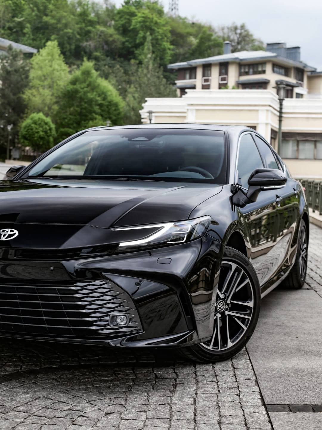 Toyota Camry 80 — 10