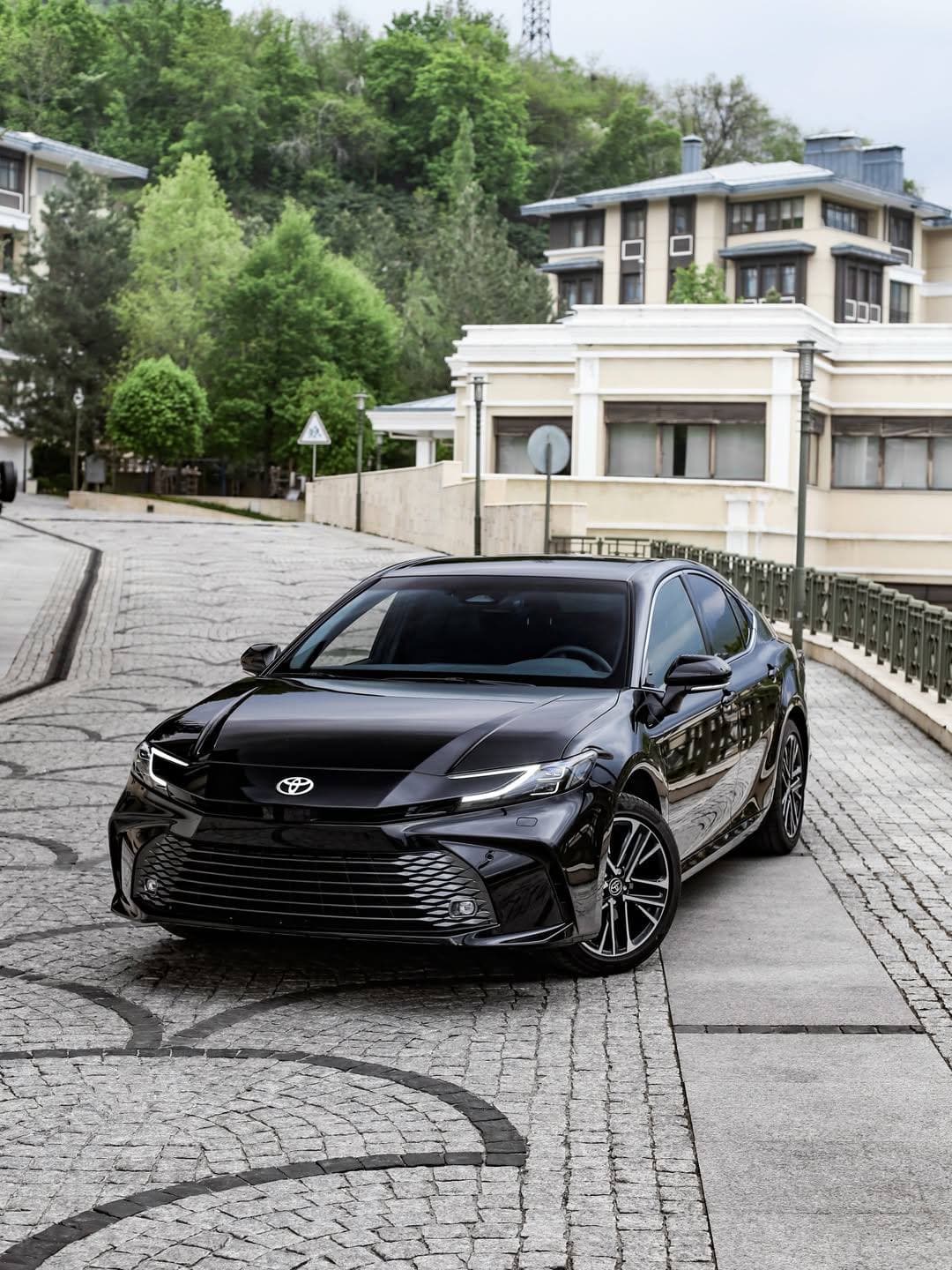 Toyota Camry 80 — 8